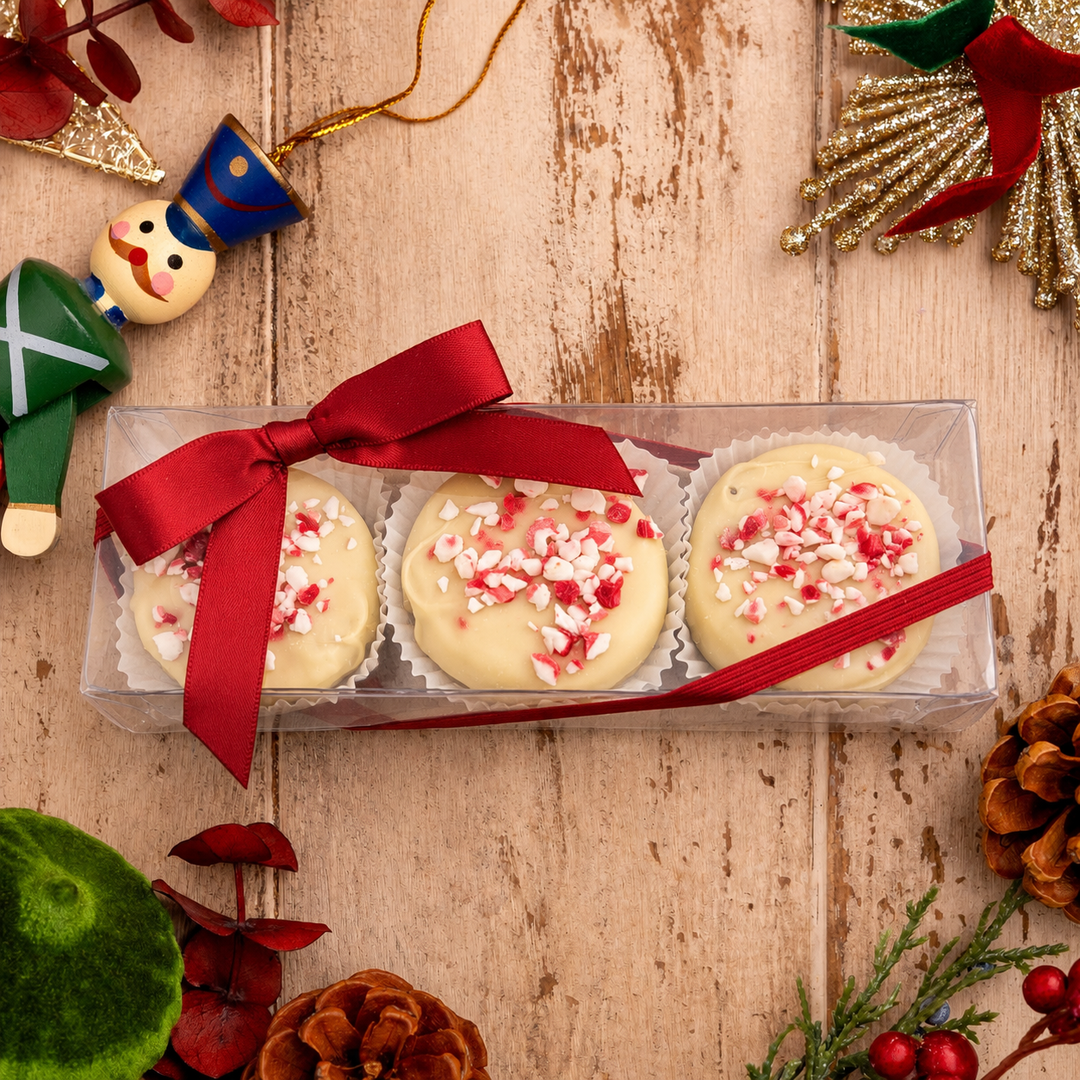 3 Piece Candy Cane Crunch Oreo