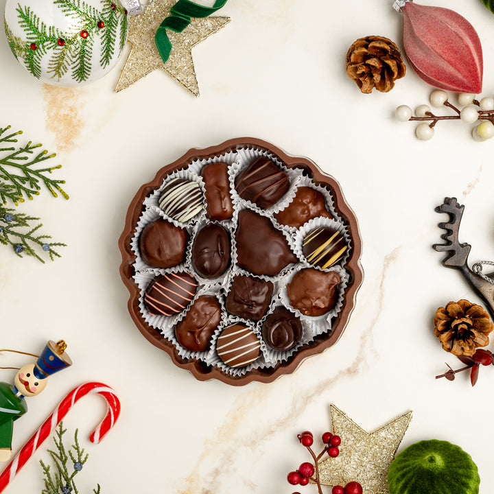 Pinecone Wreath Box
