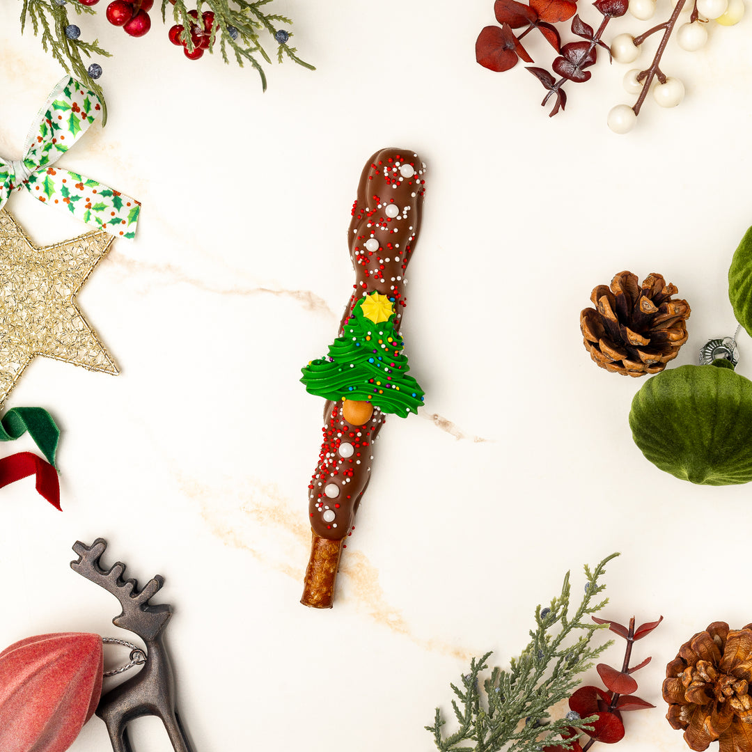 Christmas Caramel + Chocolate Pretzel Rod