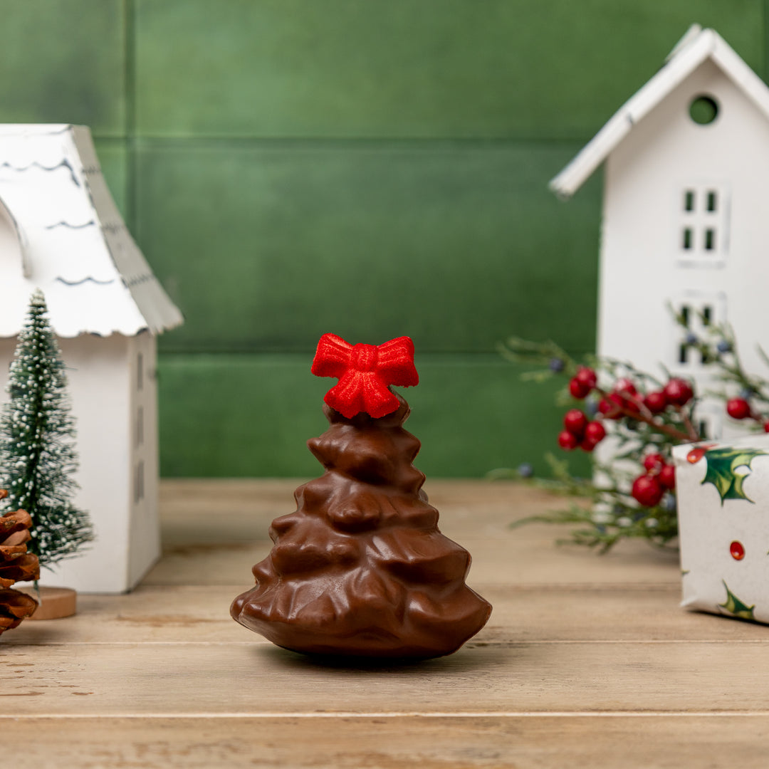 3D Christmas Tree With Bow