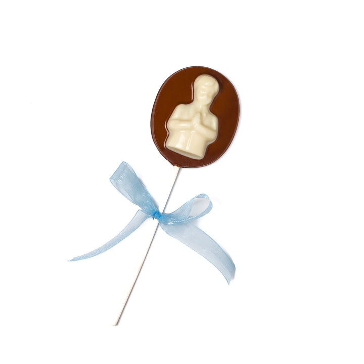 Oval Lolly with Boy or Girl Praying