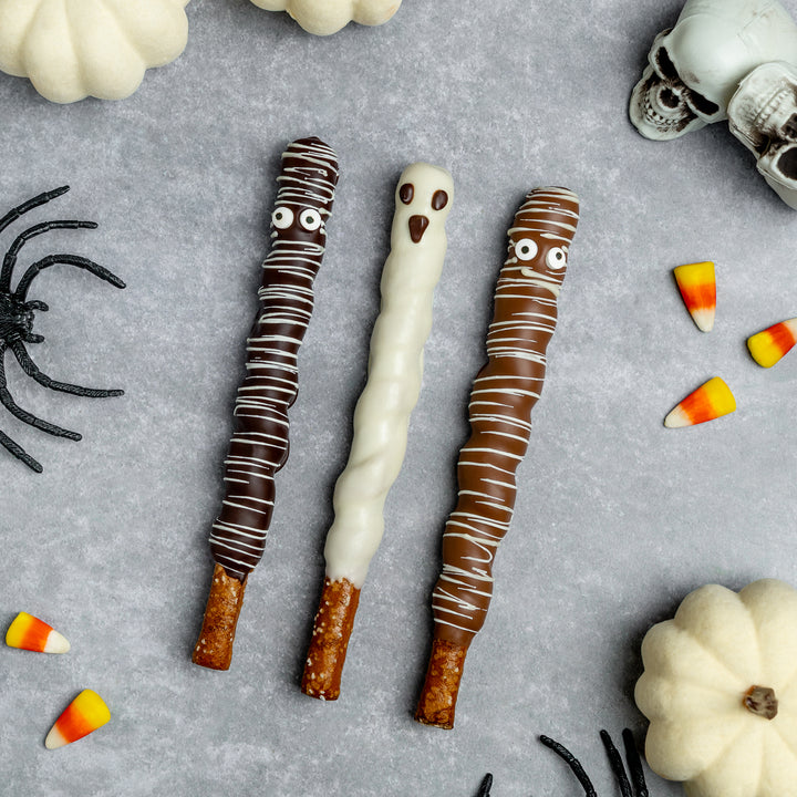 Halloween Caramel + Chocolate Pretzel Rod