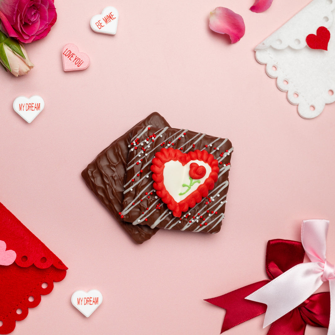 2-Piece Decorated Grahams - Valentine&