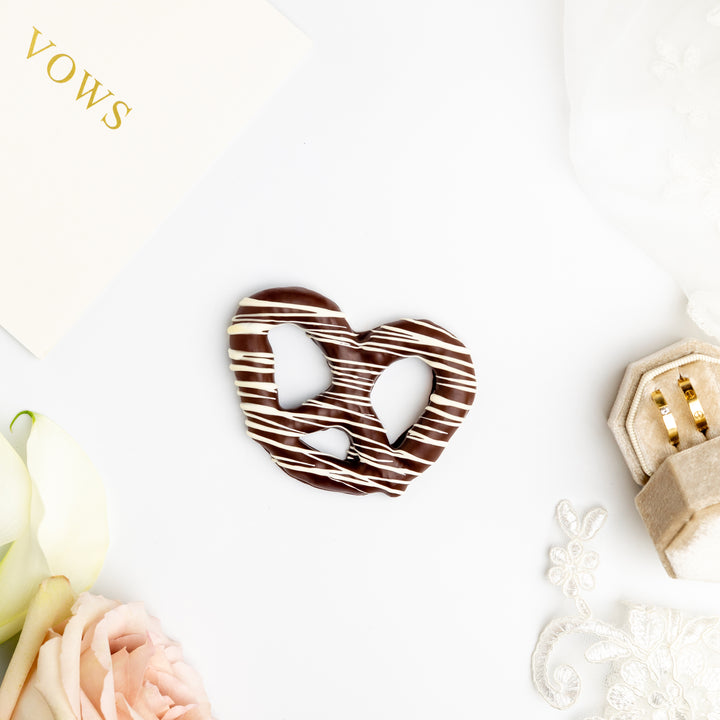 Pretzel Twist Favor
