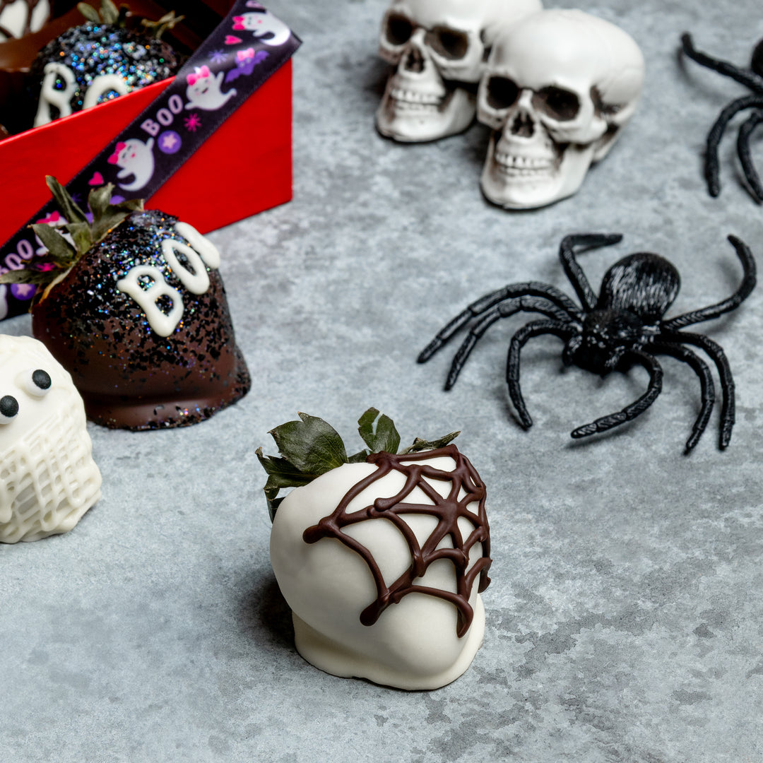 Halloween 12-Piece Strawberry Gift Box