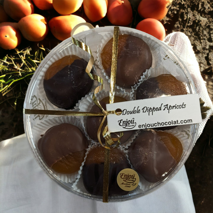Glacé Apricots Dipped
