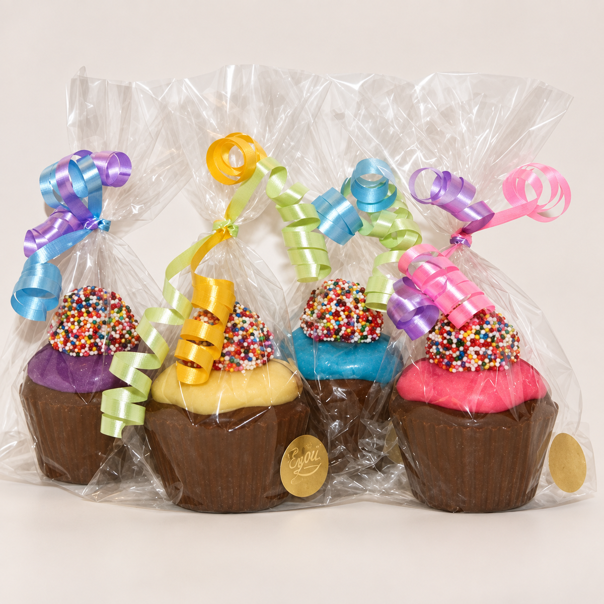 Cupcake (Solid Chocolate)