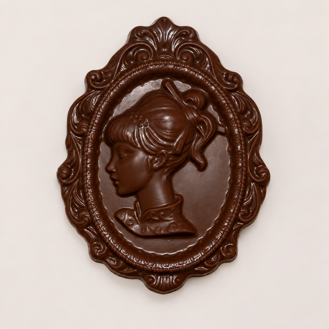Victorian Cameo
