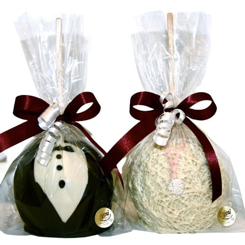 Famous Bride and Groom Apples